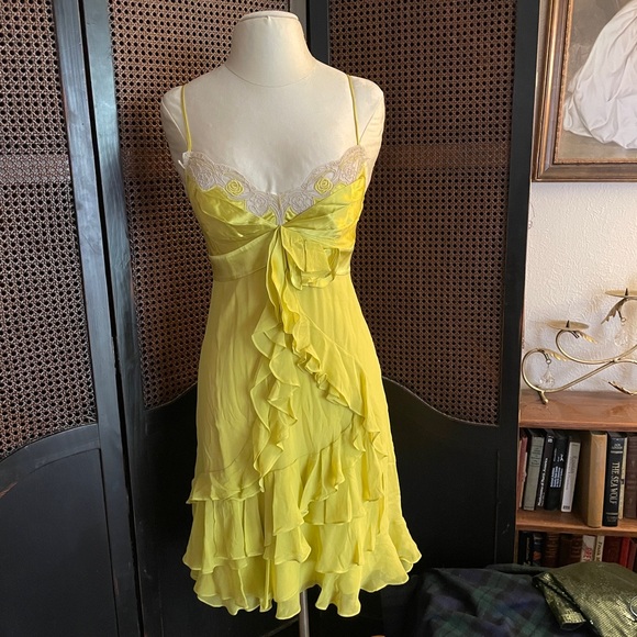 KAREN MILLEN Silk Chartreuse Ruffled Dress - Picture 2 of 11